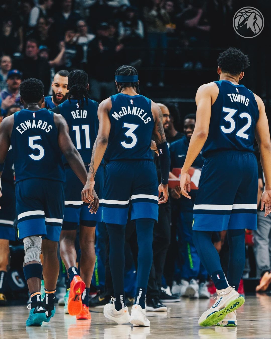 爱德华兹,小卡,威少,华子, 明尼苏达森林狼队,快船,洛杉矶快船