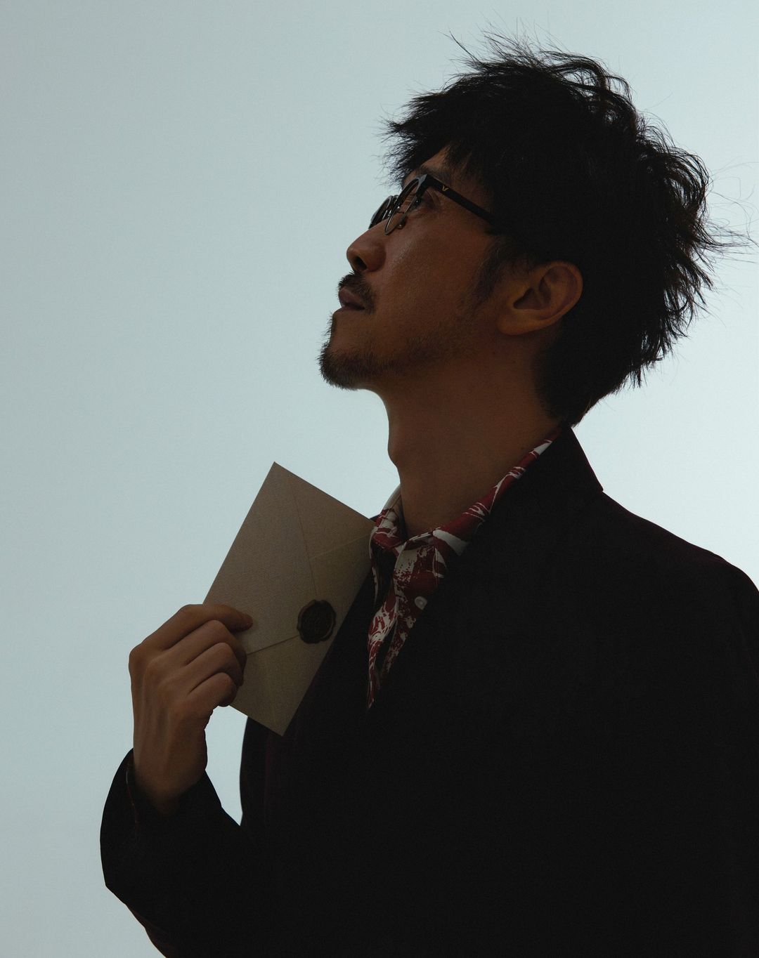 周传雄,小刚,罹病,暴瘦,情歌教父,黄昏,男人海洋,胃病缠身