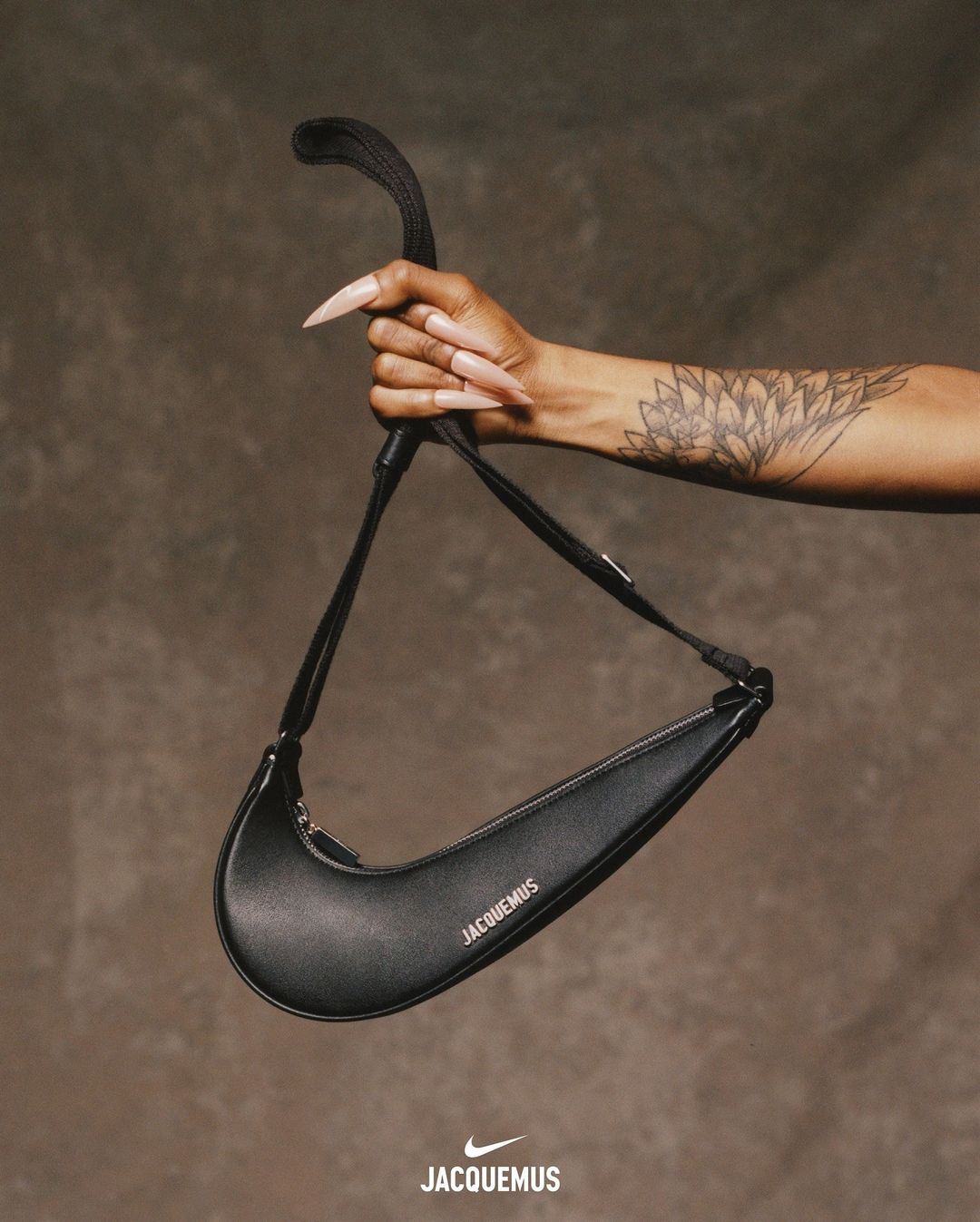 Jacquemus x Nike,最新联乘款,THE SWOOSH BAG, Nike, Nike勾勾包