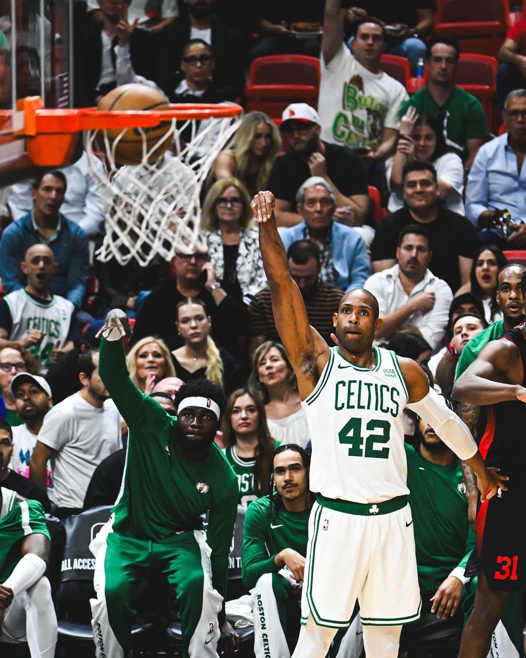 Boston Celtics /ˈbɔːstən-ˈsɛltɪks/,绿衫军,塞尔提克, NBA例行赛,塔图姆,骑士队 ,费城76人