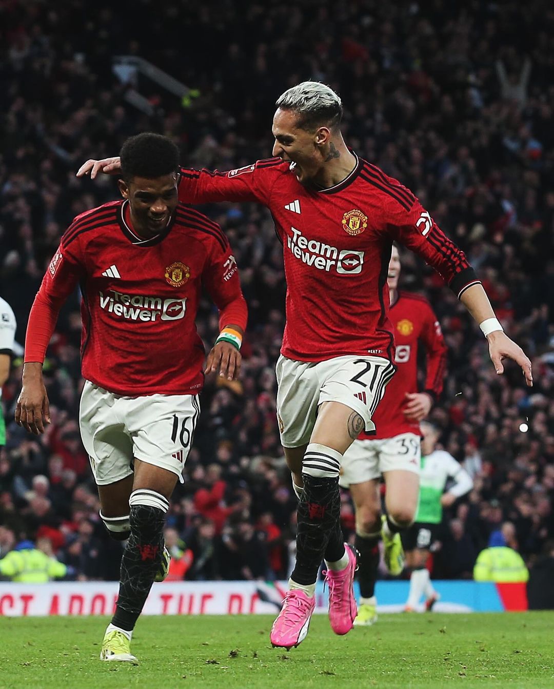 英格兰足总杯1/4决赛,曼联,利物浦,晋级足总杯,四强,麦克托米奈,阿玛德,绝杀