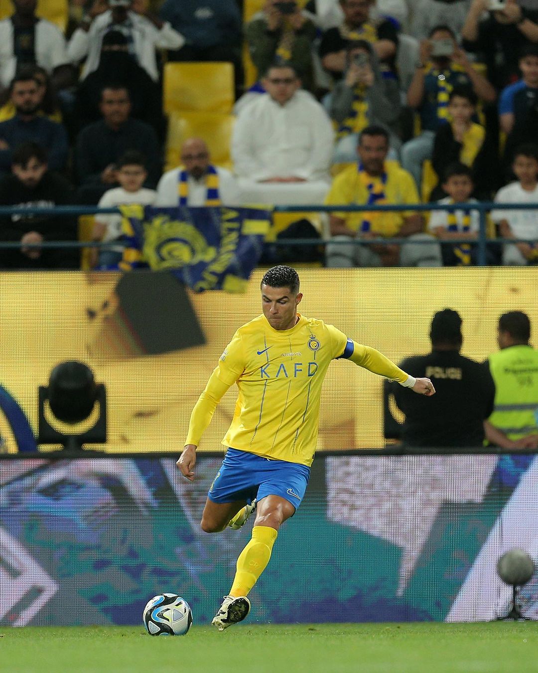 沙特联, 利雅得, C罗, 阿瓦尔公园体育场,布赖代