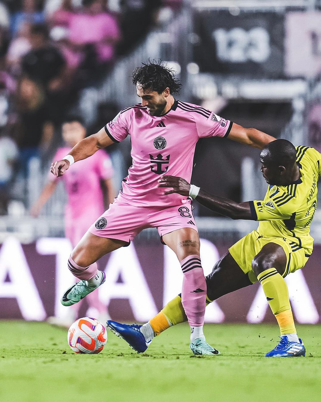 西,腿筋受伤,迈阿密,逆转,苏亚雷斯,美职联,华盛顿联