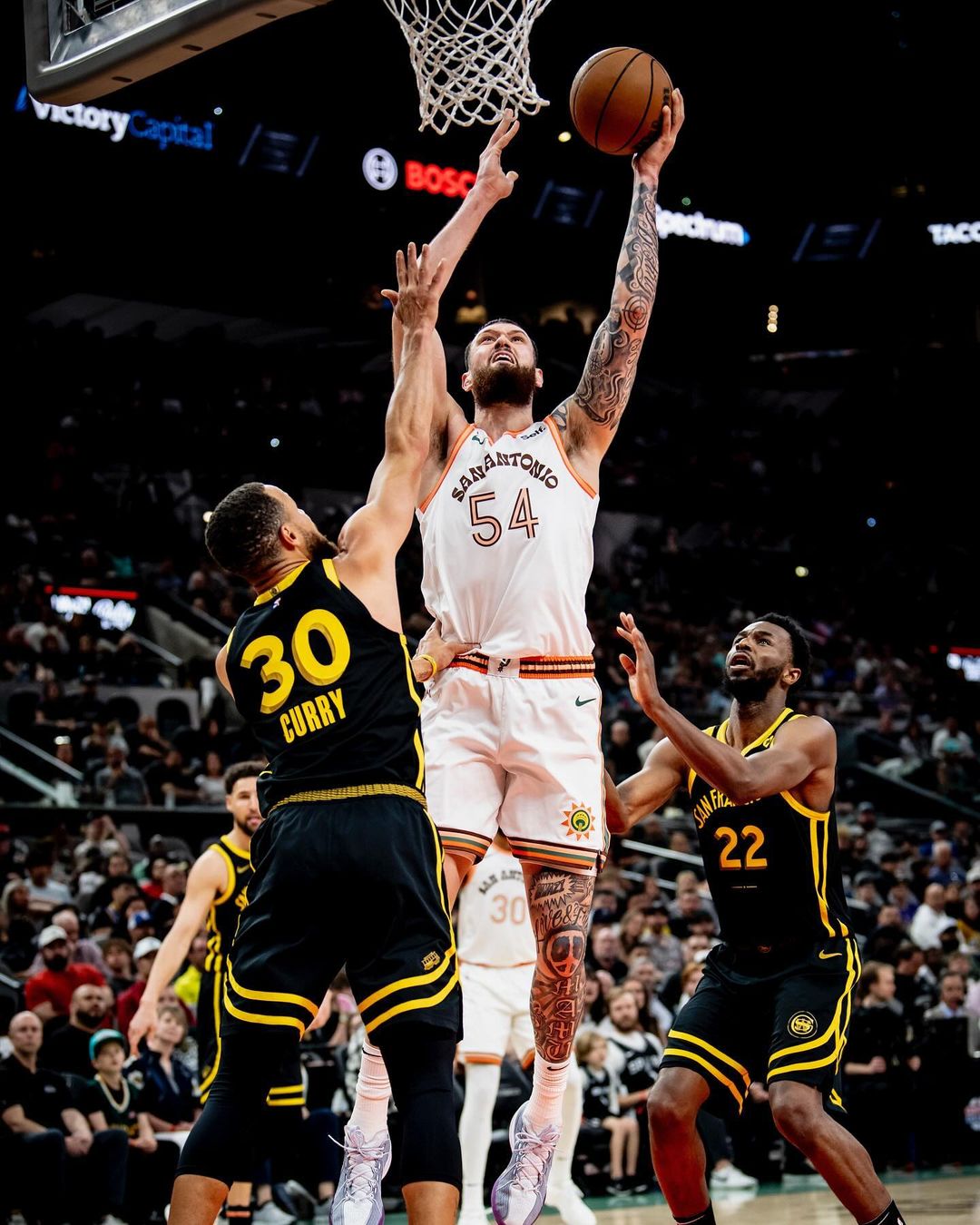 NBA库里,戴维斯,汤普森,勇士队,马刺,圣安东尼奥马刺队