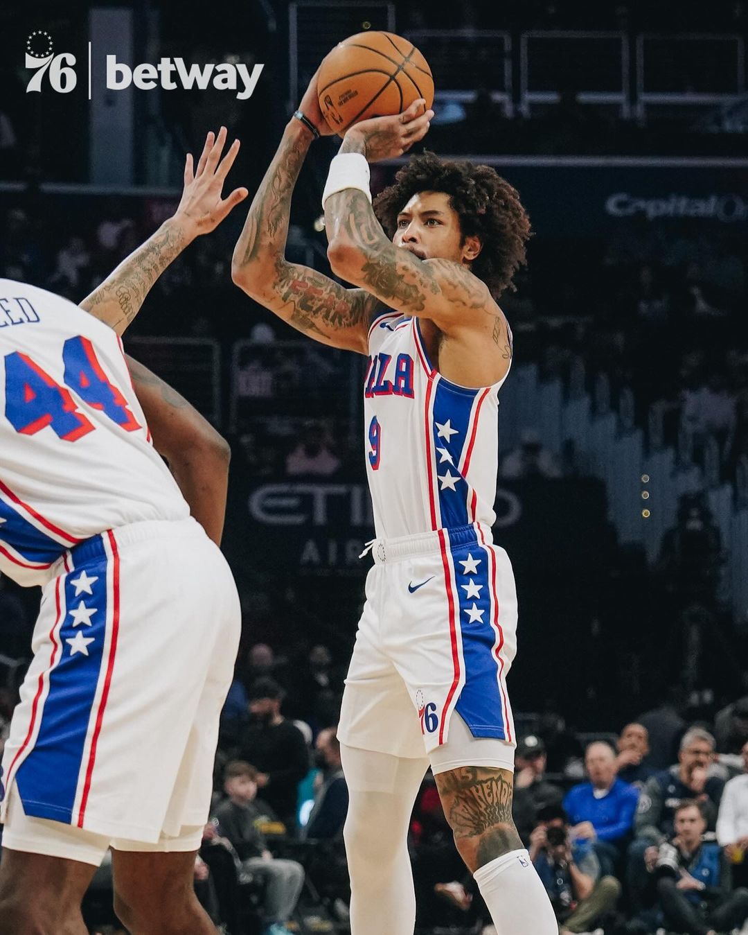 文班亚马,创历史第1,创纪录, NBA常规赛,76人,马刺,恩比德, 马克西