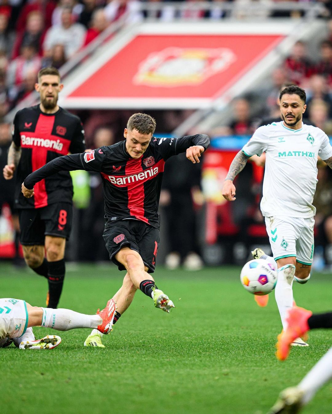 德甲,五大联赛首, 勒沃库森,