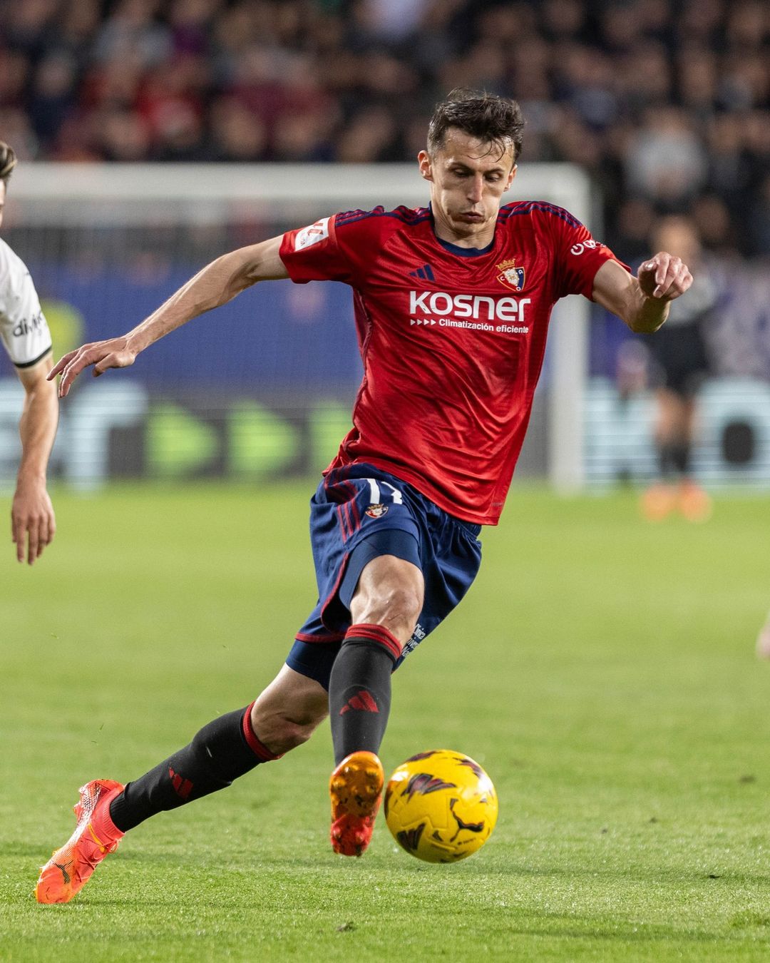 瓦伦西亚,奥萨苏纳,安德烈-阿尔梅达,西班牙足球甲级联赛