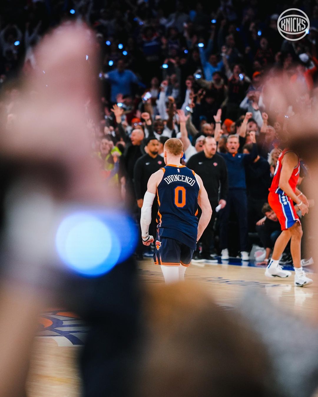 纽约尼克斯,哈特,阿努诺比,费城76人, 哈里斯, 恩比德