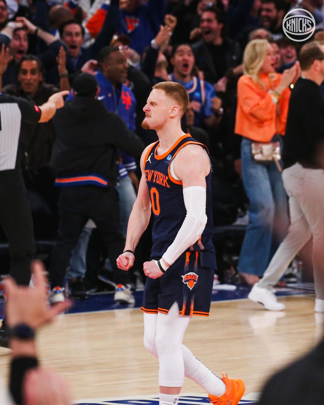 纽约尼克斯,哈特,阿努诺比,费城76人, 哈里斯, 恩比德