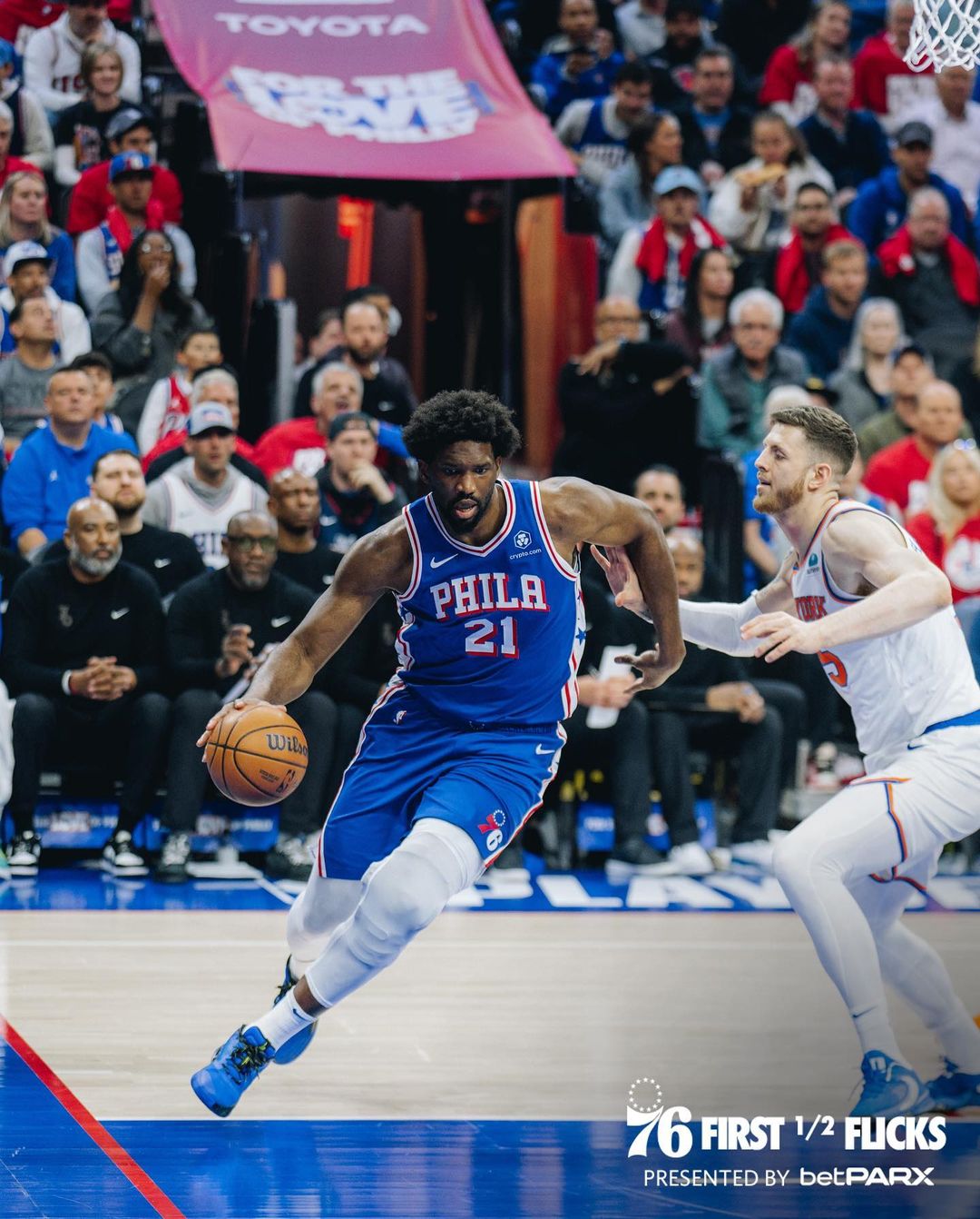 纽约尼克斯,哈特,阿努诺比,费城76人, 哈里斯, 恩比德