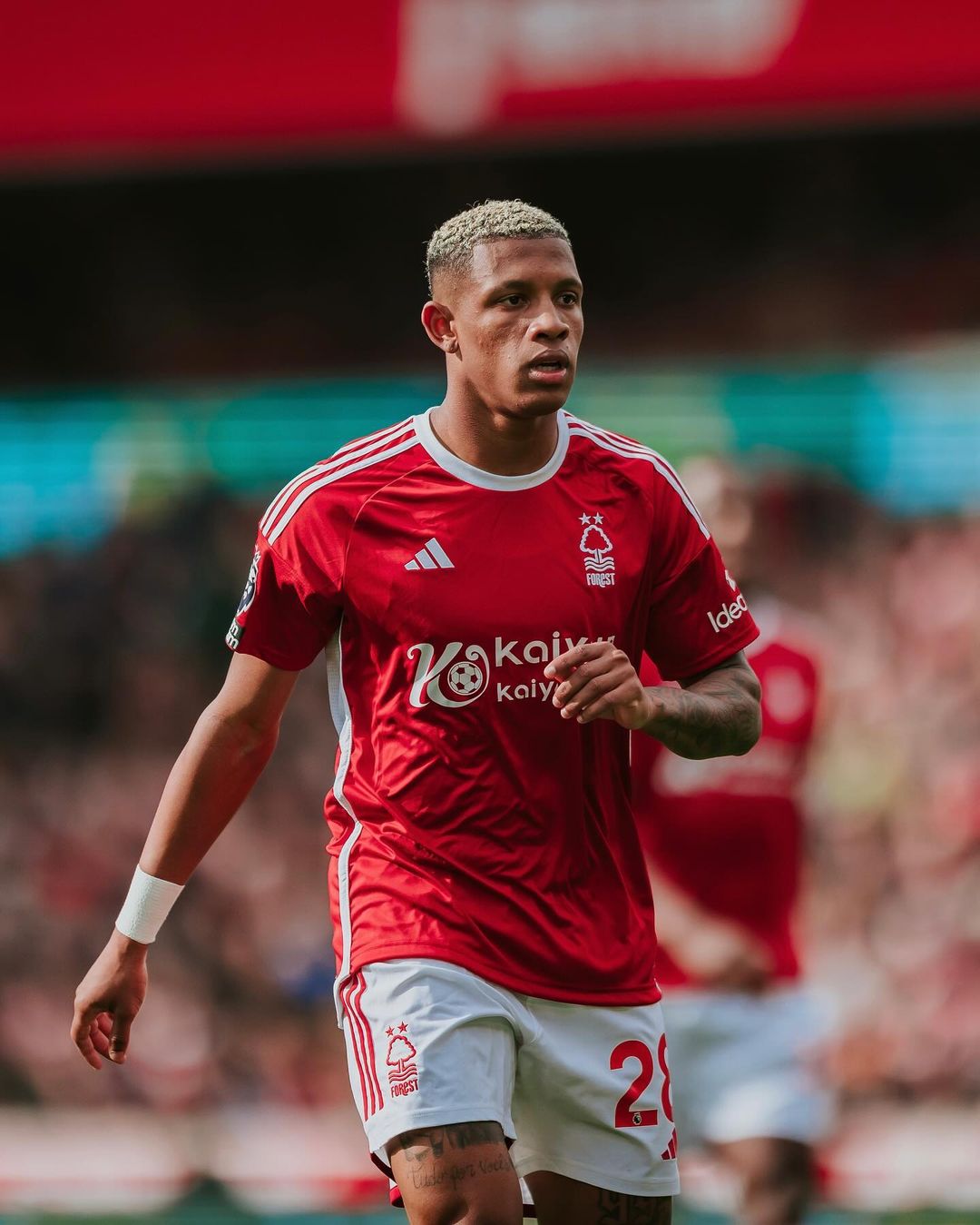 英超第35轮,曼城,森林,哈兰德,复出破门, 诺丁汉森林, 德布劳, 伍德, 格瓦迪奥尔