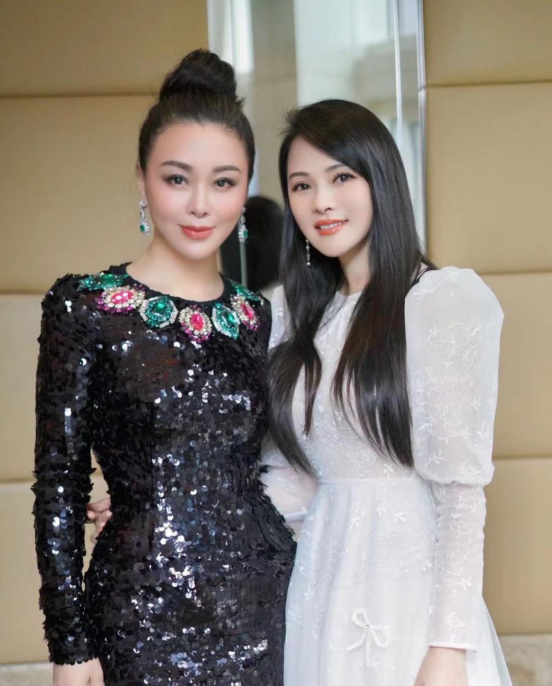 伊能静,美魔女,56岁庆生趴,辣穿浪漫公主装, 秦昊