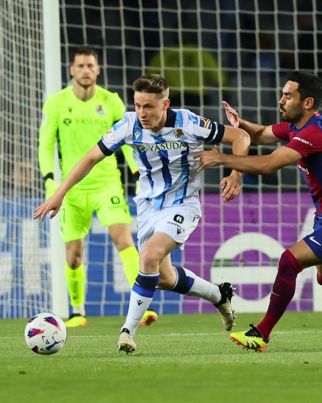 皇家社会, 马雷罗, 马丁,HB, 巴萨, 特尔施特根, 阿兰布鲁, 西甲第二, 西甲第35轮