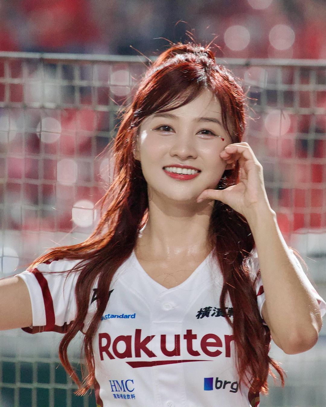 职棒,乐天精灵,紫庭,新一代,拉拉队女神,紧身薄T, Rakuten Girls, 乐天女孩