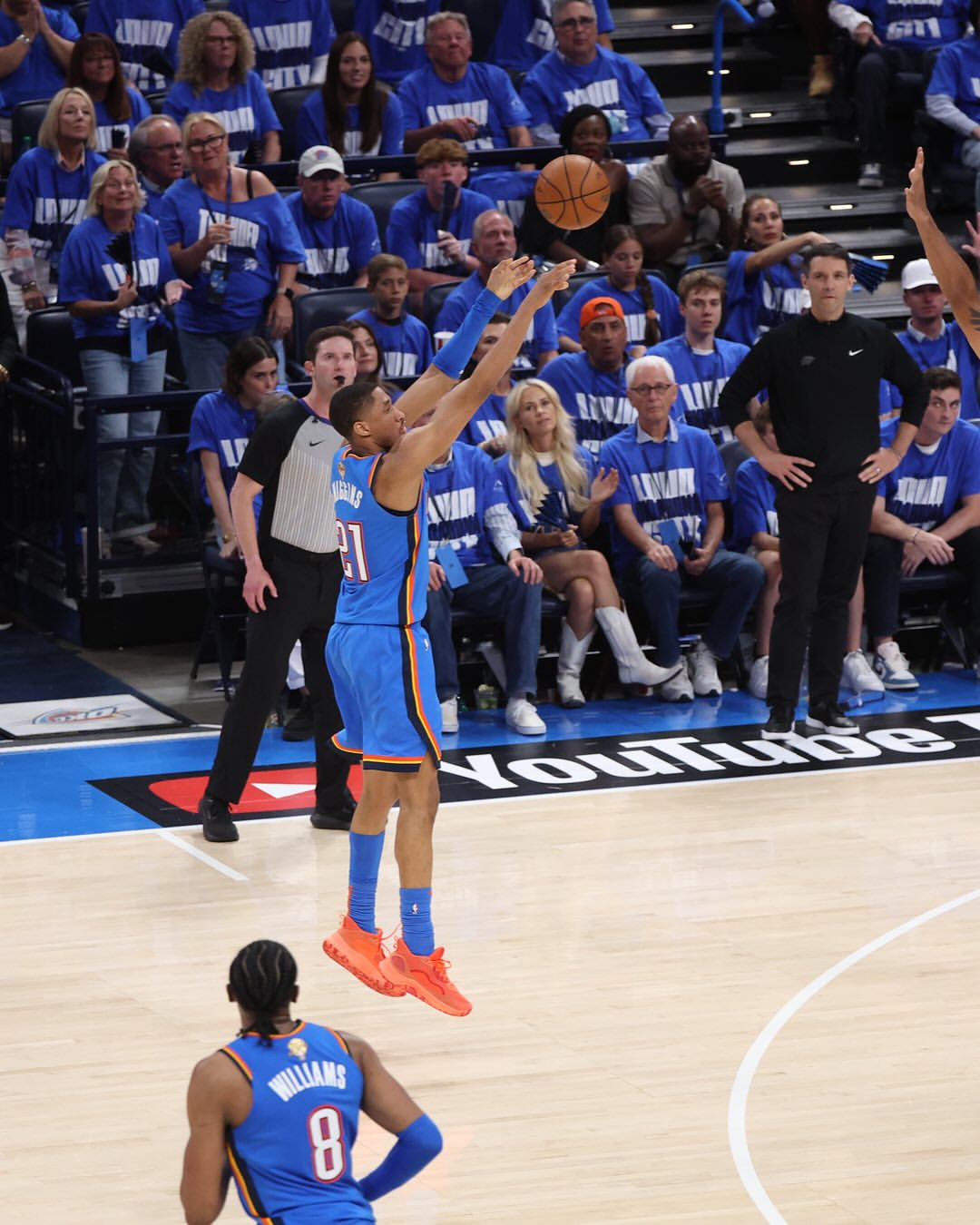 Hooball,雷霆,亚历山大,卡鲁索,杰伦-威廉姆斯,霍姆格伦,阿隆-维金斯,步行者哈利伯顿