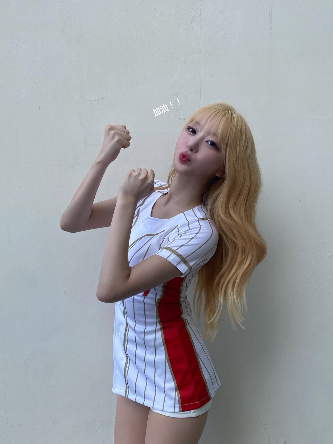 韩籍拉拉队,拉拉队女神, 权喜原, Kwon Hee Won, 中职味全龙