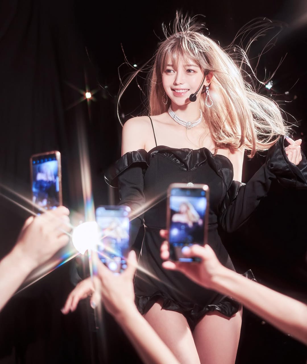 拉拉队女孩,李雅英,电豹女,勇士, 全民表妹, PLG, 双线应援