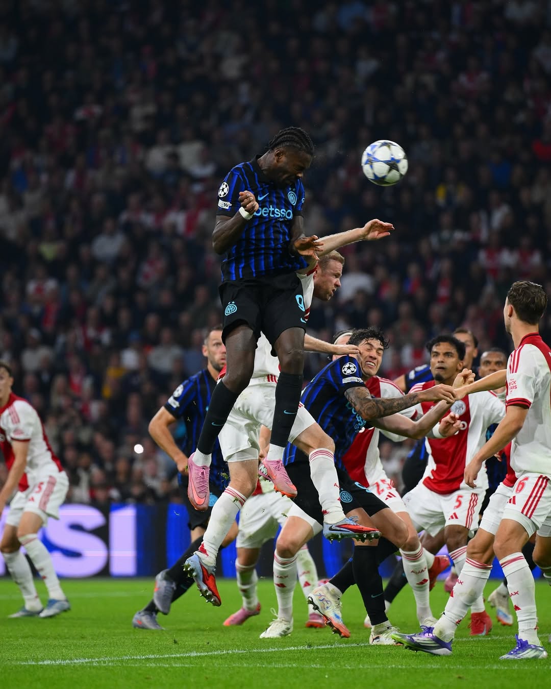 欧冠,阿贾克斯,国际米兰, 意甲, Football Club Internazionale