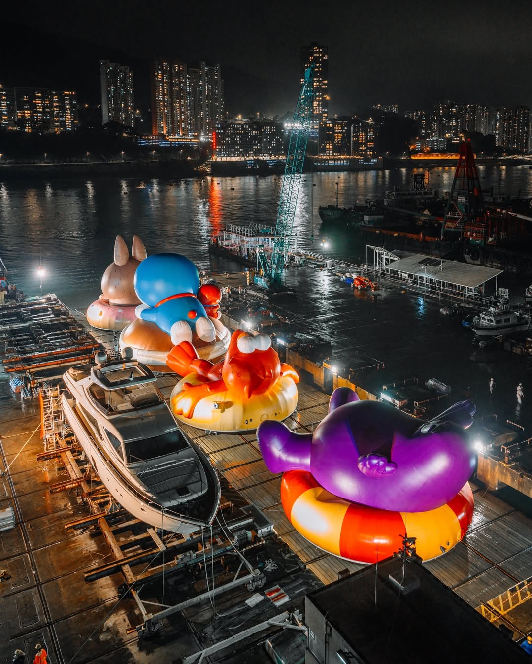 巨型海上充气,雕塑公开,金钟添马公园, 维港两岸, 巡游市集, AllRightsReserved, KAWS x Elmo, 拉布布