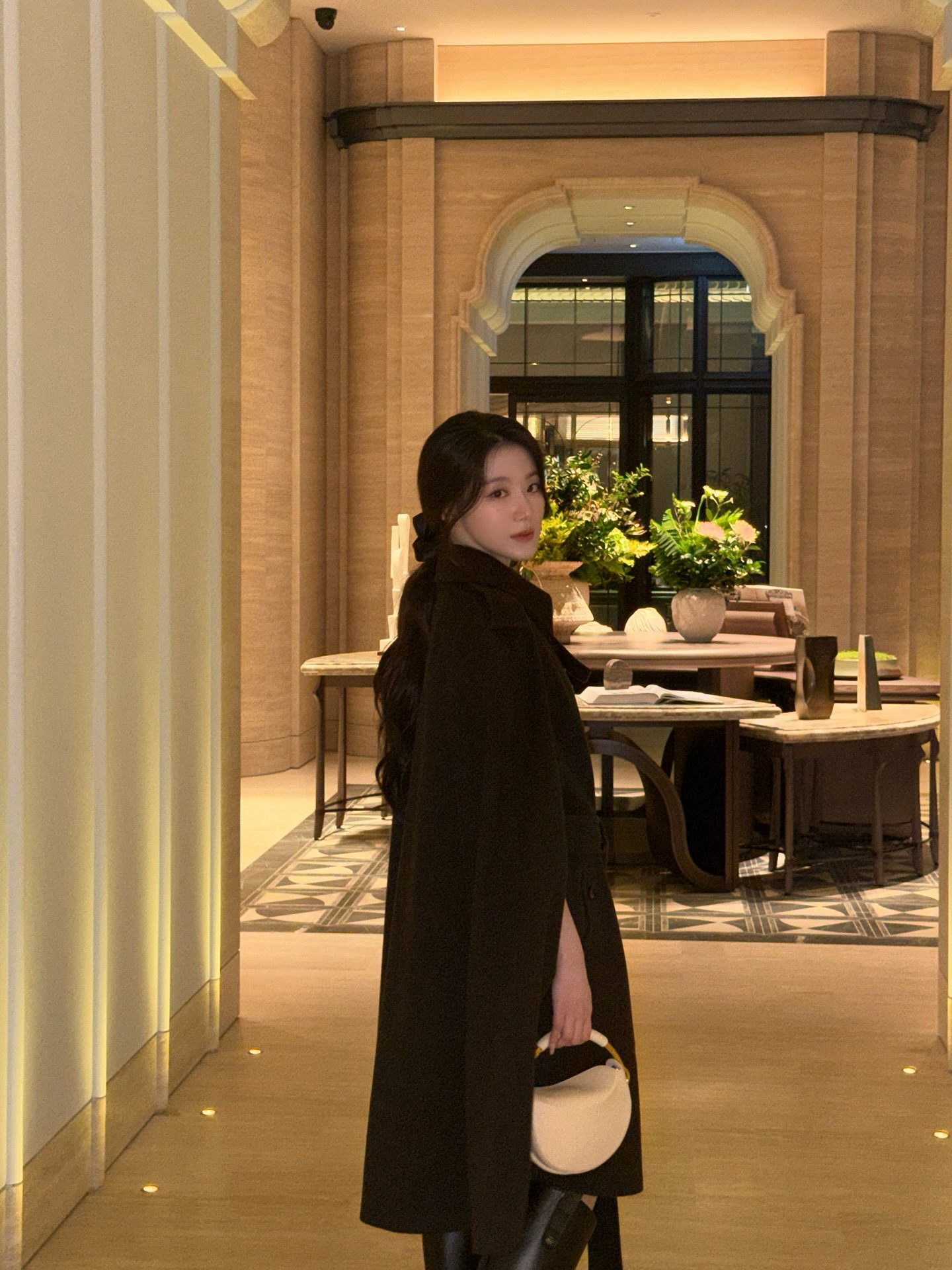 (G)I-DLE,舒华,乡村穿越剧情,i-dle, 回魂计, 韩国超级人气女团, Burn Me Into The Light