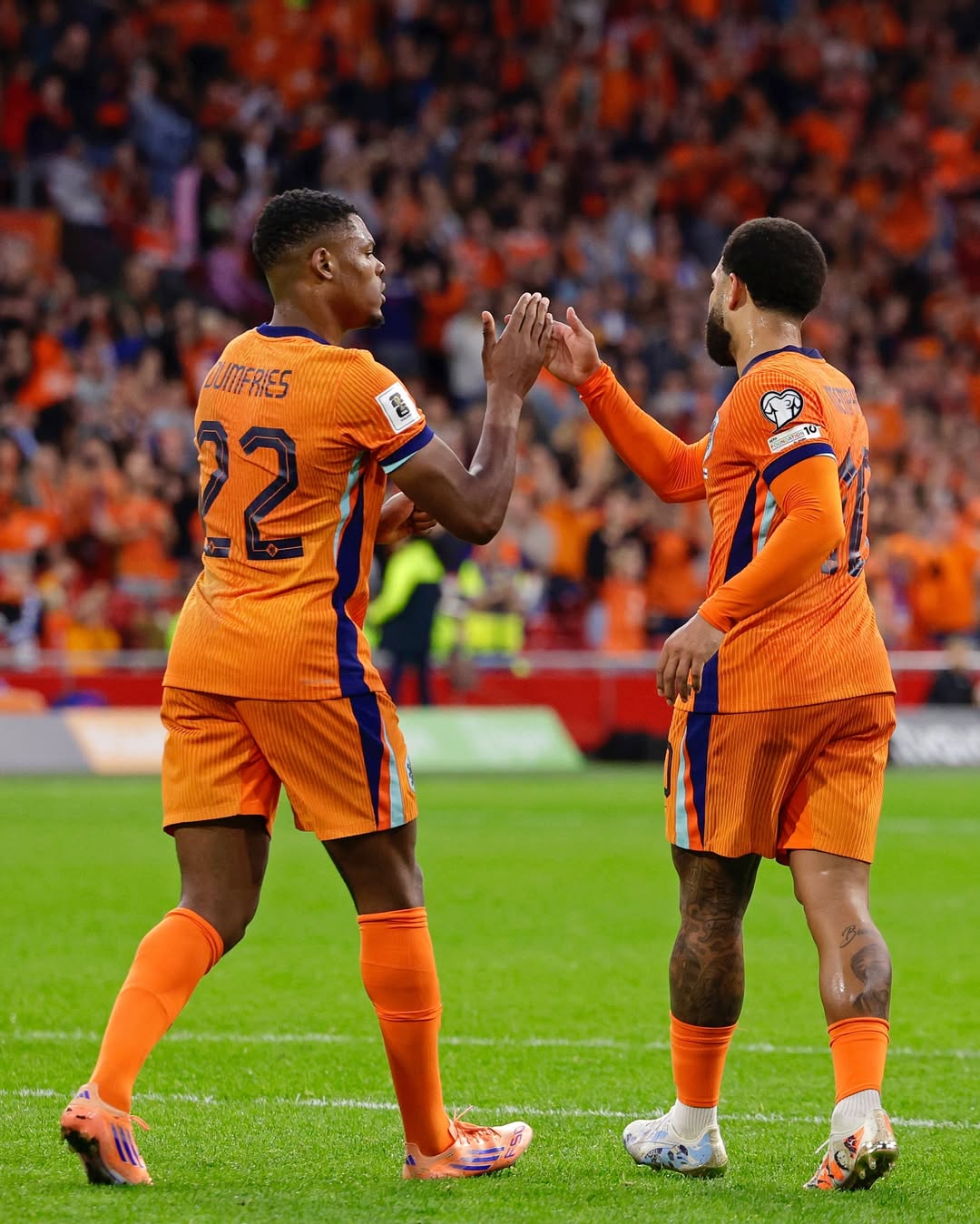 世预赛,疯狂夜,荷兰,芬兰,加纳晋级, Nederlands voetbalelftal, 荷兰国家足球队