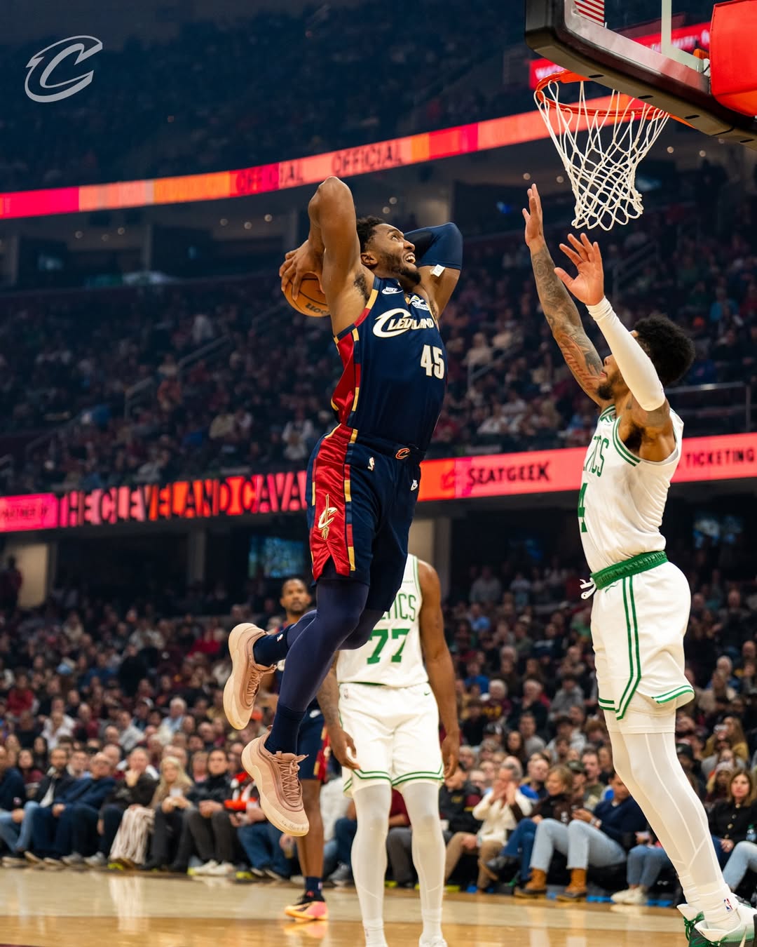 克利夫兰骑士,布朗,绿军,骑士,NBA常规赛,凯尔特人