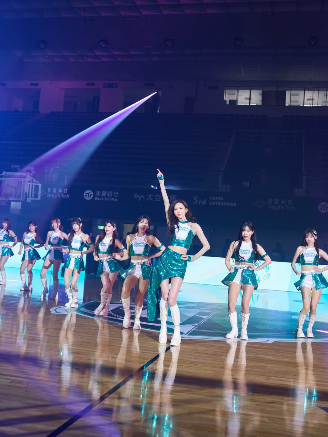 P. LEAGUE+,林志玲,啦啦队,热舞掀高潮,洋基工程,拉拉队