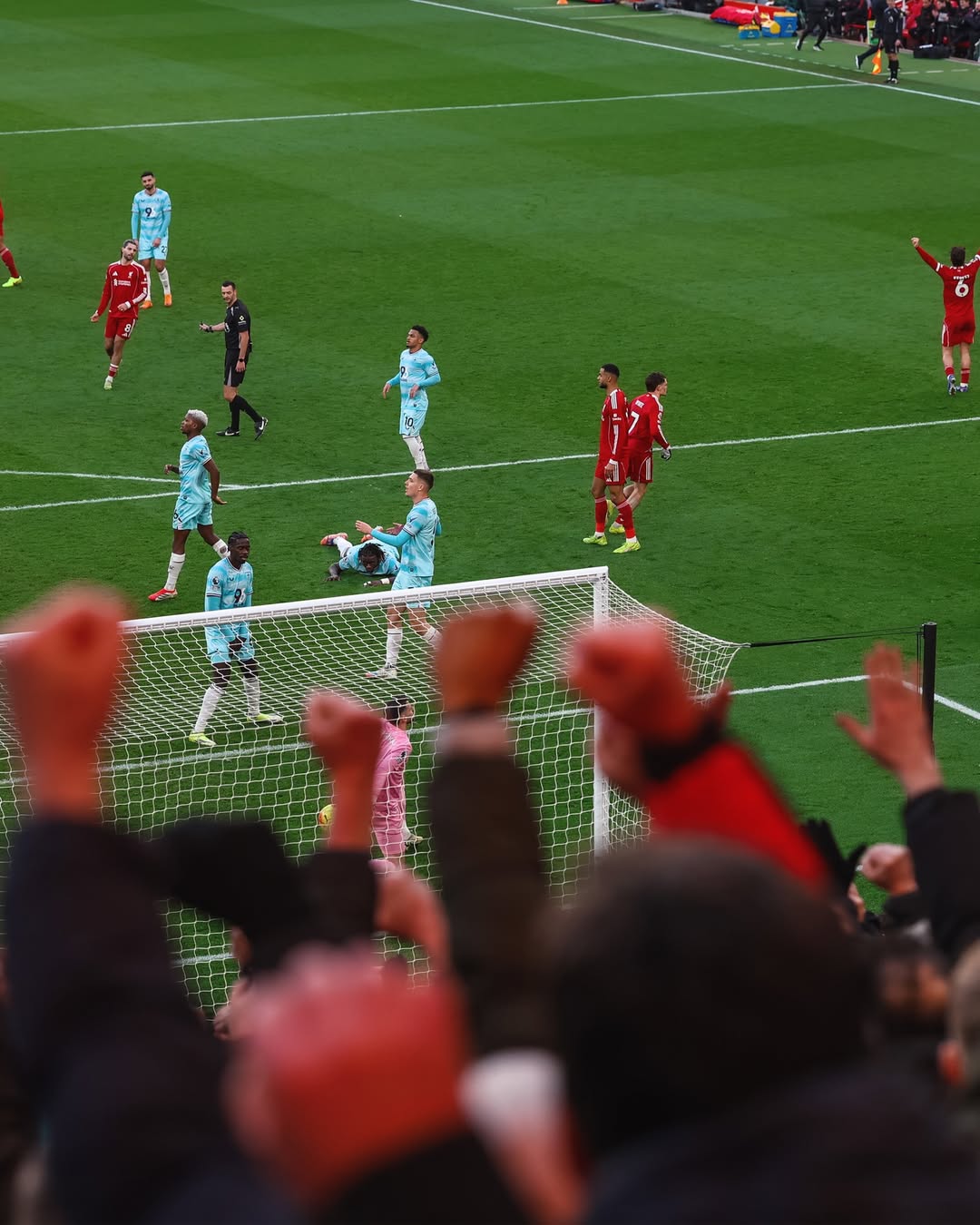 Liverpool Football Club,利物浦,伯尔尼利,维尔茨,破门, 英超