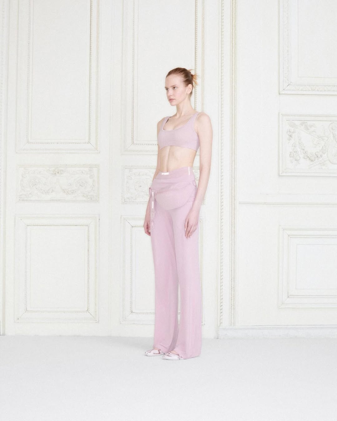 Nike,经典单品,Lisa,Nike Air Rift, NikeSKIMS, 芭蕾