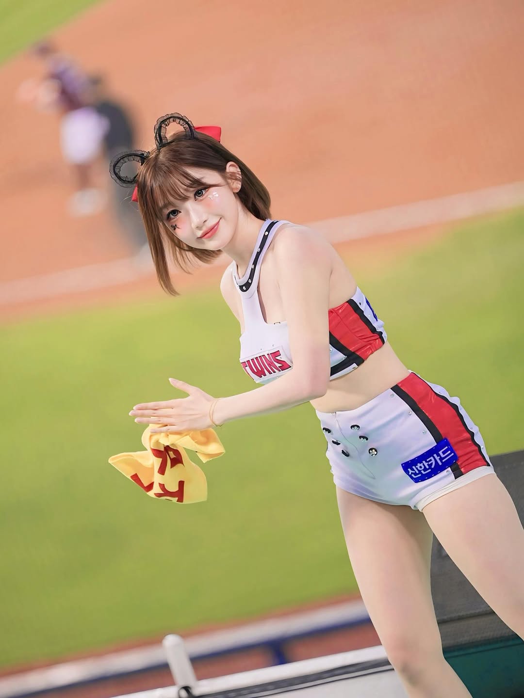 李珠珢,LG双子拉拉队,韩女团,韩国职棒,LG双子队,AI女神,李珠珢, 张竞