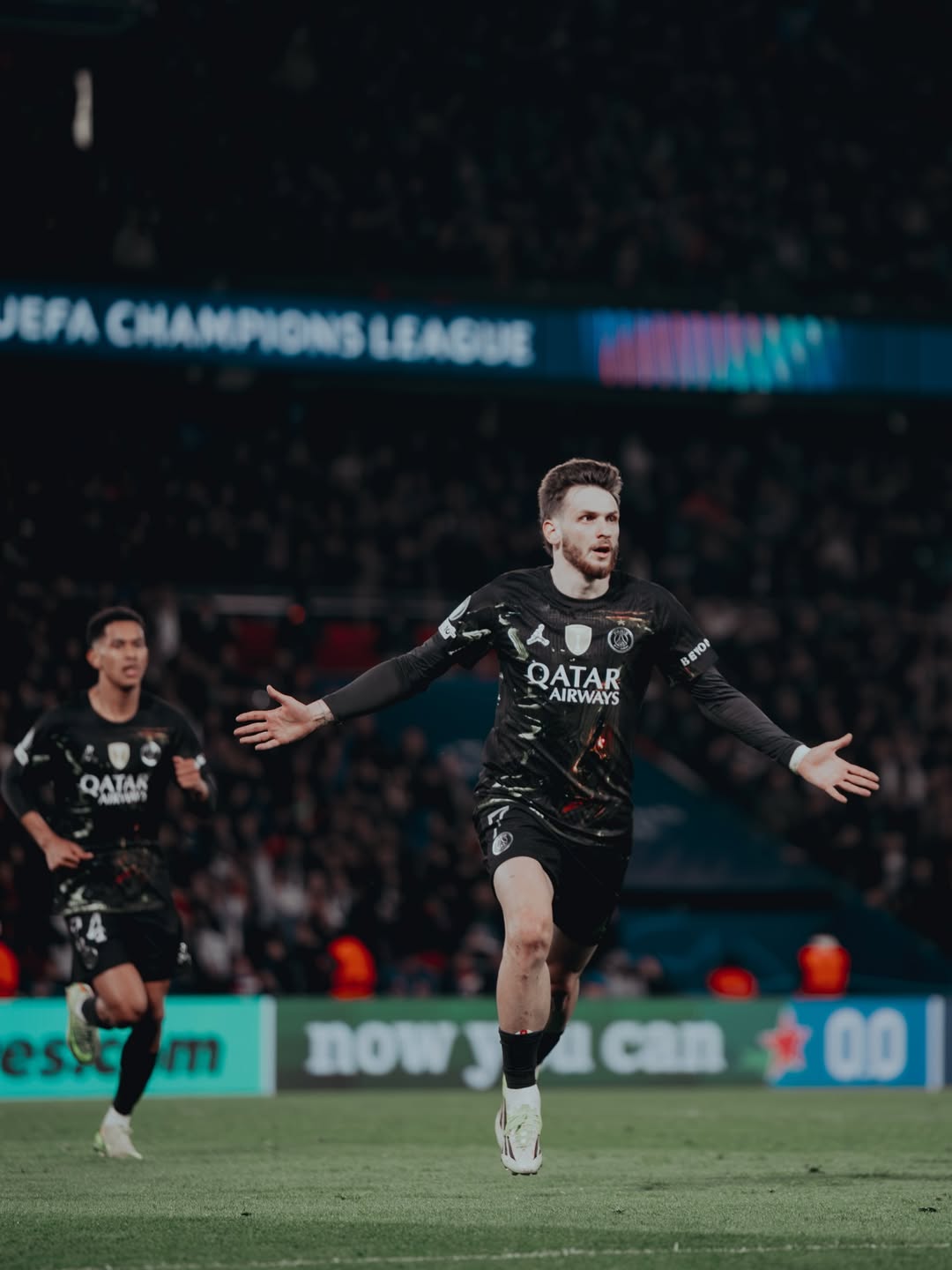 HB互博体育,欧冠, Paris Saint-Germain Football Club,曼城,巴尔韦德,库尔图瓦助攻,神扑, Hooball,777ball,疯新闻, 巴黎圣日耳曼, 萨福诺夫, 切尔西