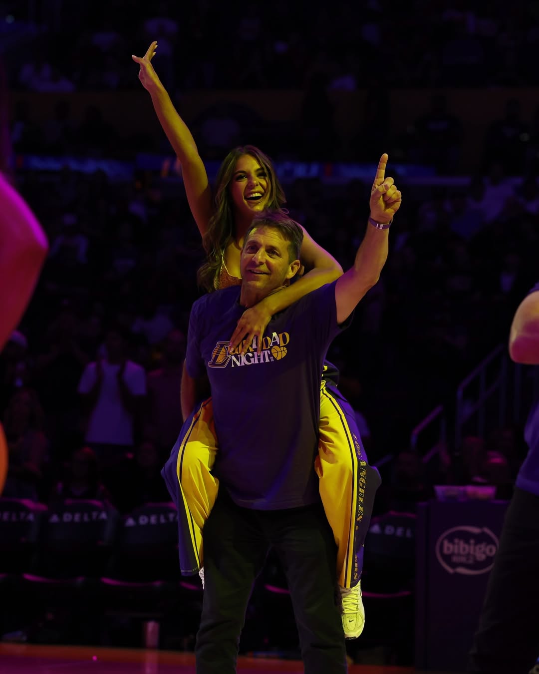 Los Angeles Lakers, NBA常规赛, 777分析, 芝加哥公牛