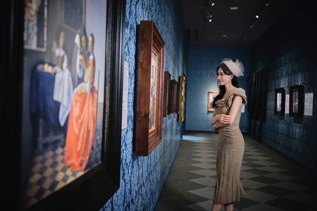 名模,林志玲,优雅现身,美术馆, 艺术品