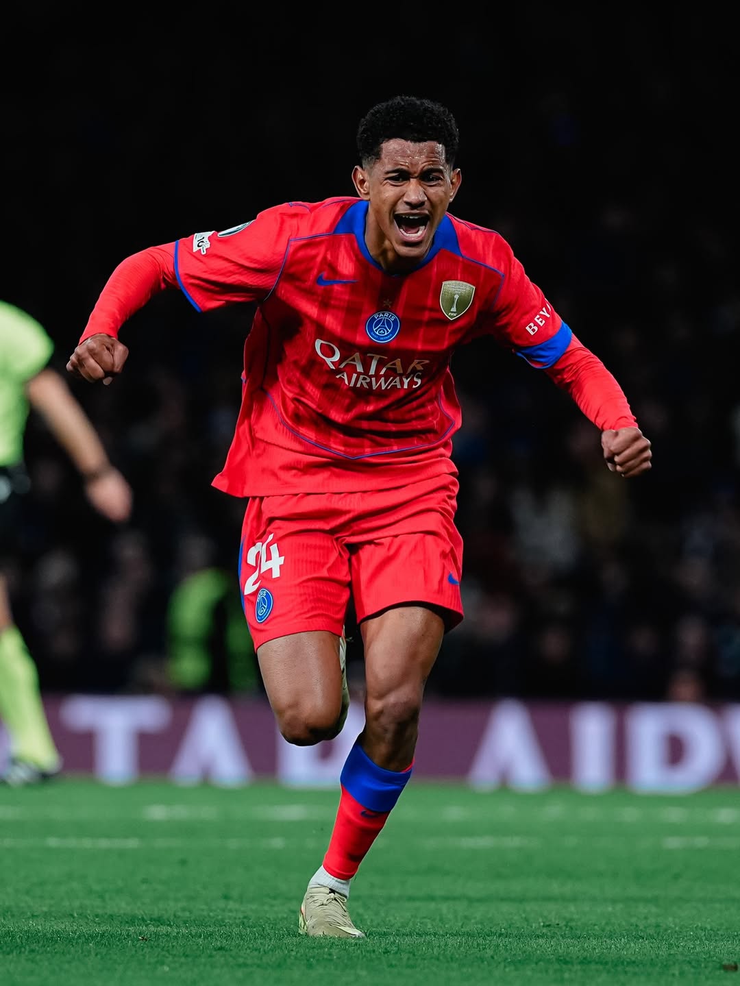 巴黎圣日耳曼,切尔西,萨尔,破门,巴尔科拉,建功,Paris Saint-Germain Football Club, Chelsea Football Club