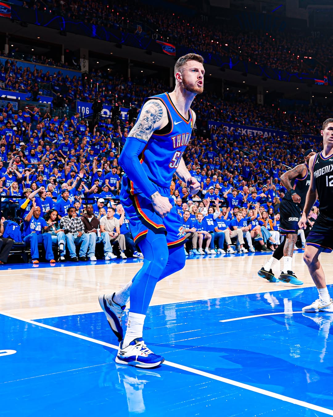 雷霆35分,亚历山大,,布克,NBA常规赛,777ball,互博体育,互博分析,Oklahoma City Thunder