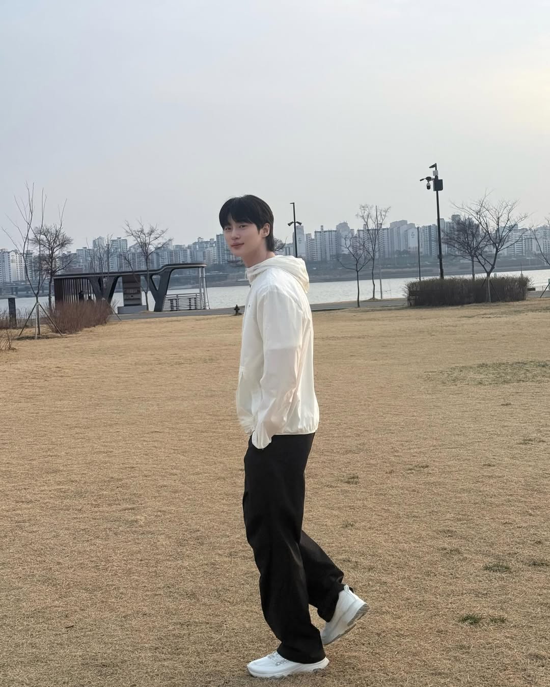 21世纪大君夫人,王族恋爱, 李知恩, 边佑锡