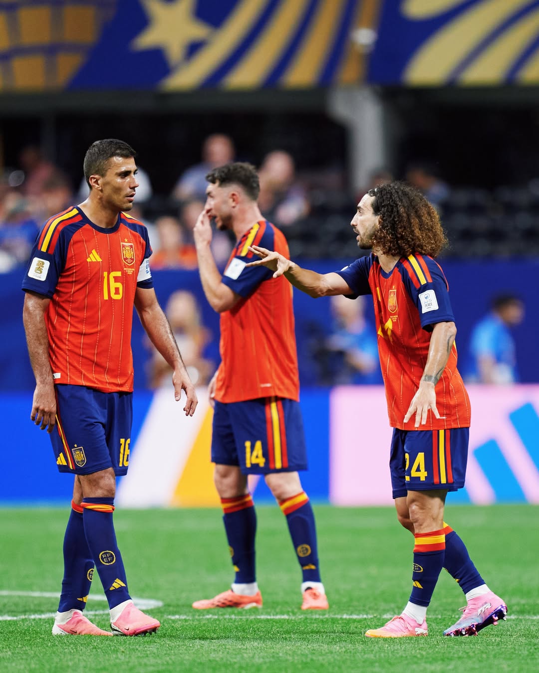Selección de fútbol de España, 世界杯,西班牙队, 佛得角队, H组, 奥亚萨瓦尔, 佛得角门将, ，费兰·托雷斯