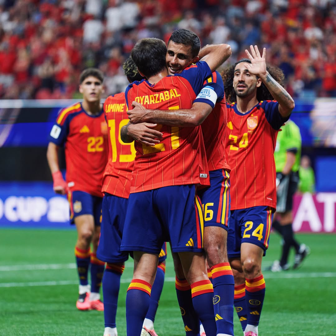 Selección de fútbol de España,亚马尔,西班牙队,世界杯,足球赛, 沙特阿拉伯队,疯新闻