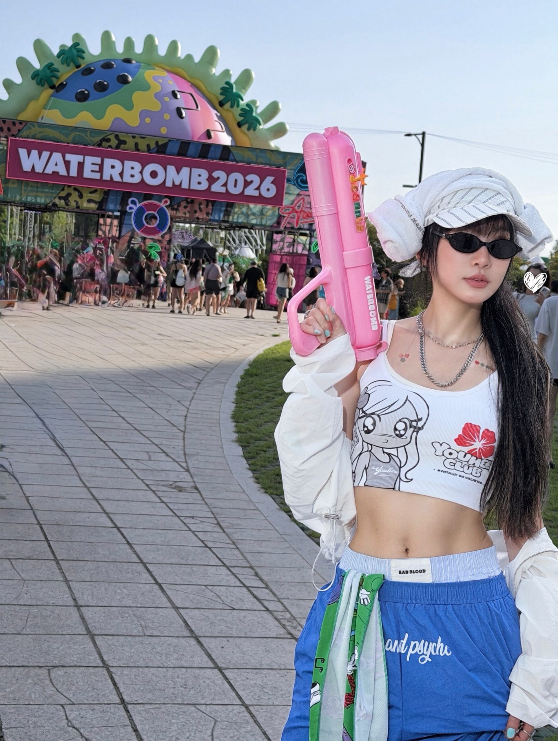 谢金燕,Waterbomb,首尔,腹肌,搭讪, 首尔朝圣水炸弹, 51岁冻龄